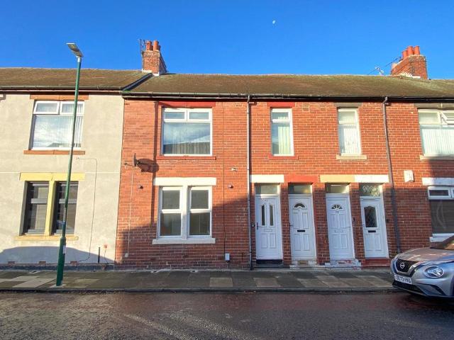 Howe Stree, Hebburn, NE31 2 bed apartment to rent £650 pcm £150 pw