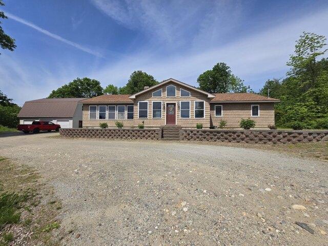 Howes Corner Rd, Turner, Home For Sale