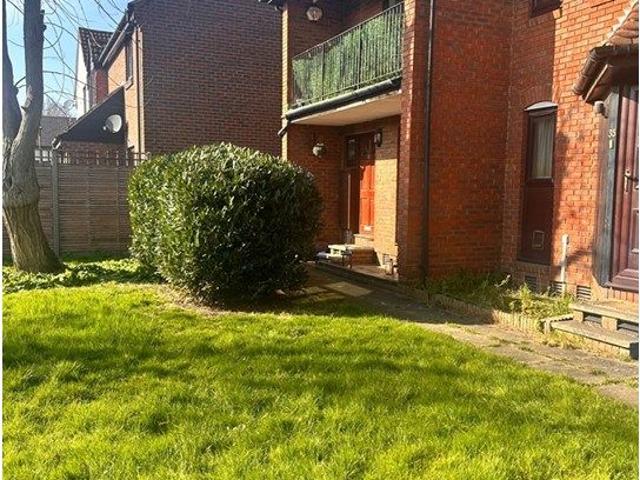 Howland Way, London SE16, 1 bed end terrace house to rent, £2,000 pcm | PrimeLocation