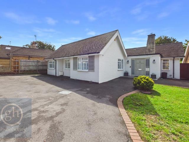 Howletts Lane, Ruislip HA4, 4 bed detached house to rent, £3,450 pcm | PrimeLocation
