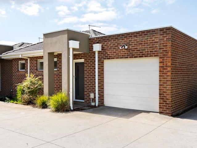 How's This for a First Class Entry into Glenroy