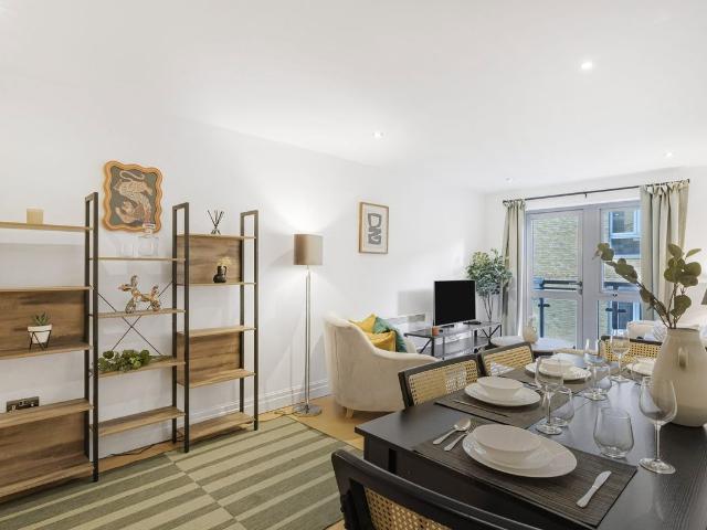 Hoxton Square, London N1, 2 bed flat to rent, £2,900 pcm | PrimeLocation