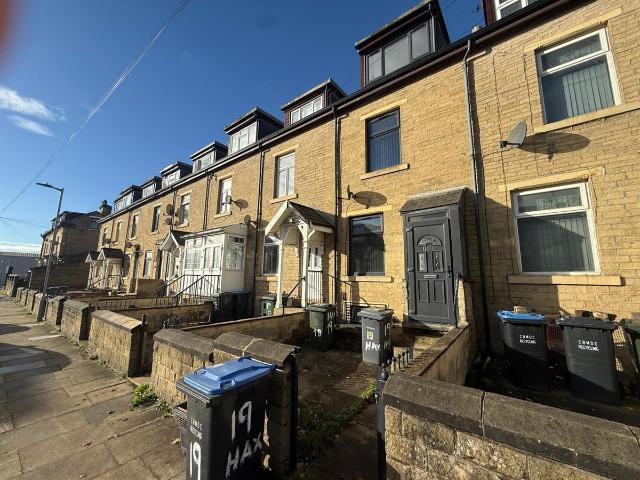 Hoxton Street, Bradford BD8, 4 bed terraced house to rent, £1,290 pcm | PrimeLocation