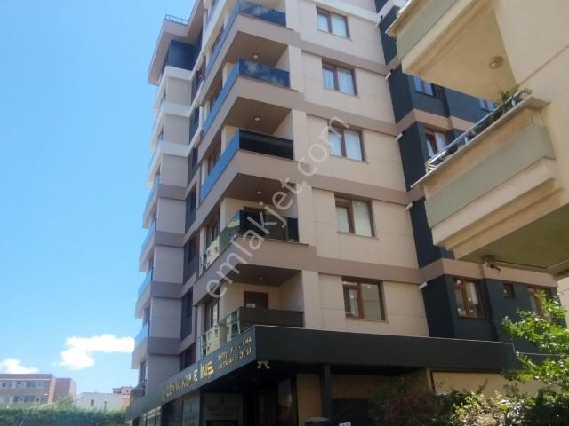Hm Mert Emlak Oto Rent A Car'dan Çekmeköy Aydınlar Mahallesi 1 Kat 2+1 75 Metre Kiralık Daire