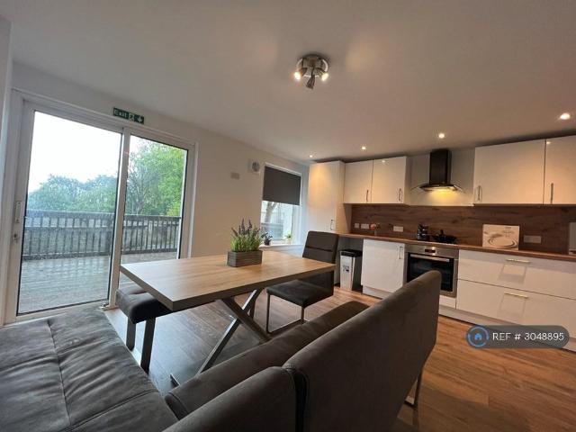 Hmo Licensed Wyndford Road, Glasgow, G20 3 bed maisonette to rent £1,950 pcm £450 pw