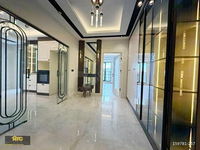 HTC'den SIFIR ARAKAT PARK CEPHELİ İŞÇİLİK HARİKASI MEGA LÜKS 3+1