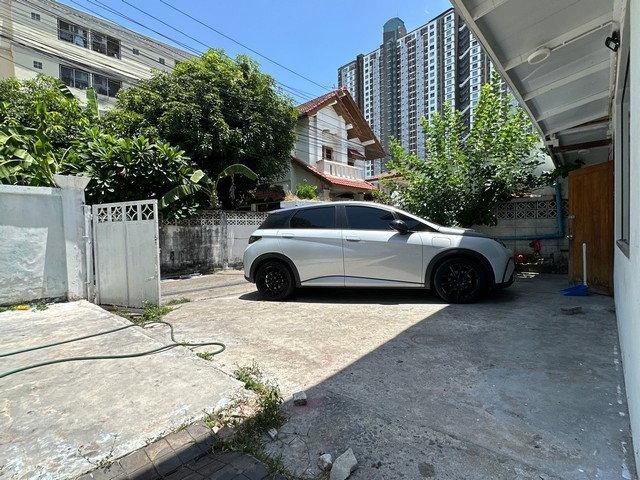 HU7683 บ้านเดี่ยวให้เช่า ประชาชื่น 16 กรุงเทพมหานคร