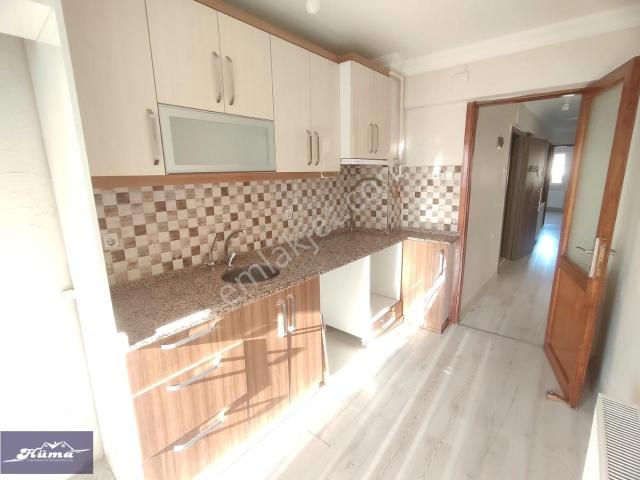 Hüma'dan Aynıali Mh'de 3+1 Asansörlü Doğal Gazlı Kiralık Daire