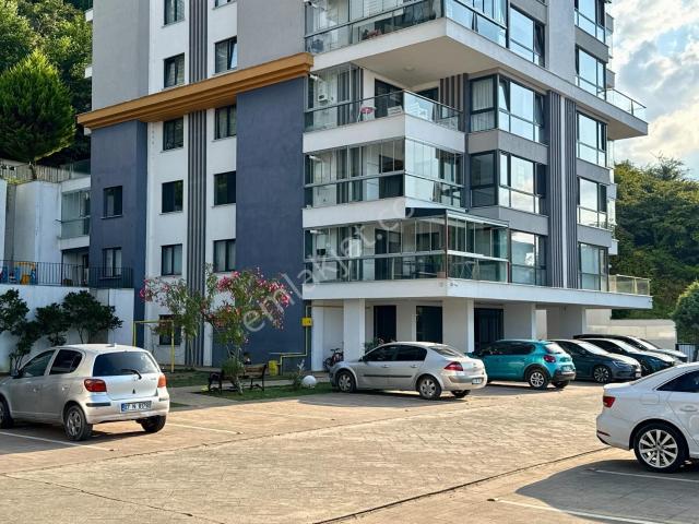 Humax. teyyaredüzü Site İçinde 4+1 Kiralık Daire