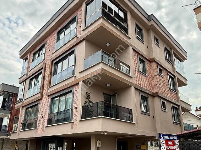 Humax. akyazı Sahilde Denize 30m Eşyalı / Eşyasız 2+1 Kiralık