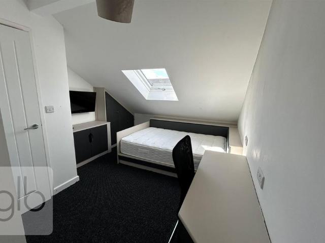 Humber Avenue, Coventry 6 bed house share to rent £525 pcm £121 pw
