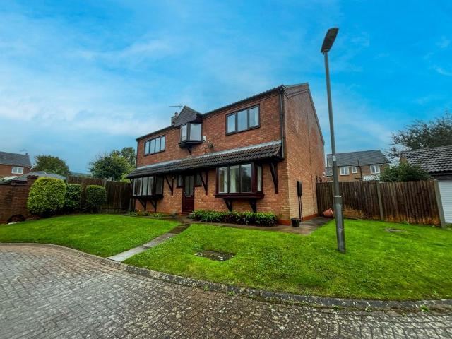 Humber View, Barton Upon Humber. 4 bed detached house to rent £1,150 pcm £265 pw