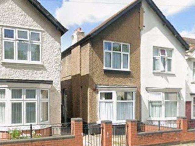 Humberstone Drive, Leicester LE5, 3 bed semi detached house to rent, £1,300 pcm | PrimeLocation