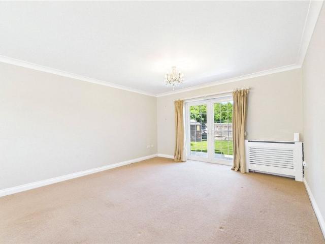 Hunt Cottages, Goring Lane, Mortimer, Reading, RG7