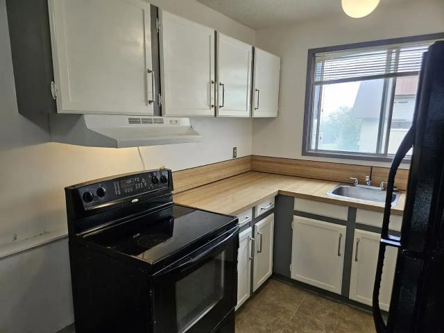 Hunterview Townhouse One month free BEDROOM 3 Bath all Util included ex. power — 3 Bedrooms Townhouse