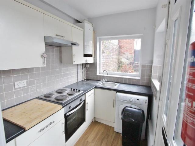 Hunter Hill Road, Sheffield S11, 4 bed shared accommodation to rent, £325 pcm | PrimeLocation