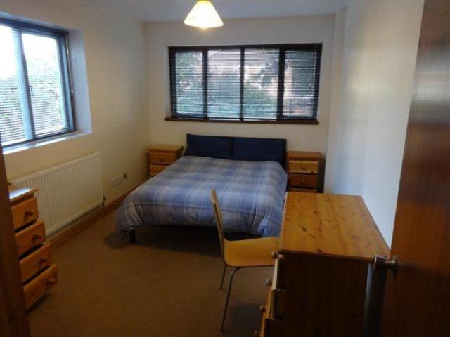 Hunters Road, Birmingham B19, 6 bed shared accommodation to rent, £546 pppm | PrimeLocation