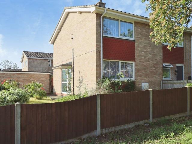 Huntingfield Road, Bury St Edmunds, Suffolk IP33, 3 bed end terrace house to rent, £1,250 pcm | PrimeLocation