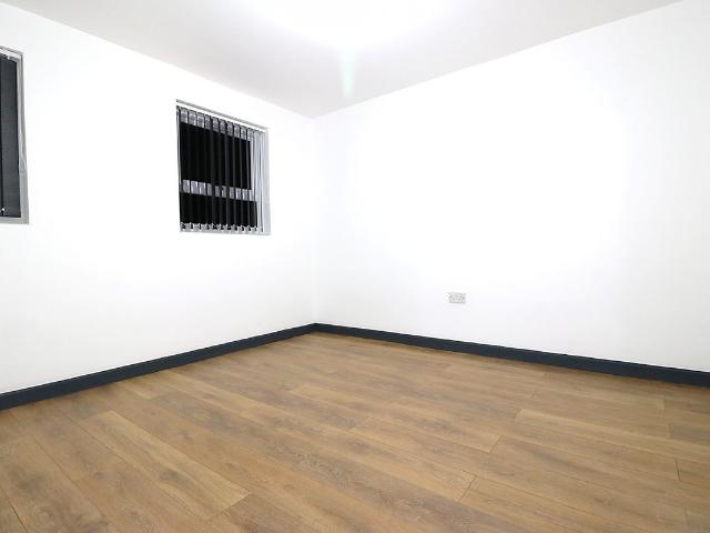 Huntings Farm, Green Lane, Ilford IG1, 1 bed flat to rent, £1,400 pcm | PrimeLocation