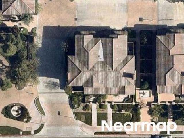 Huntington Dr