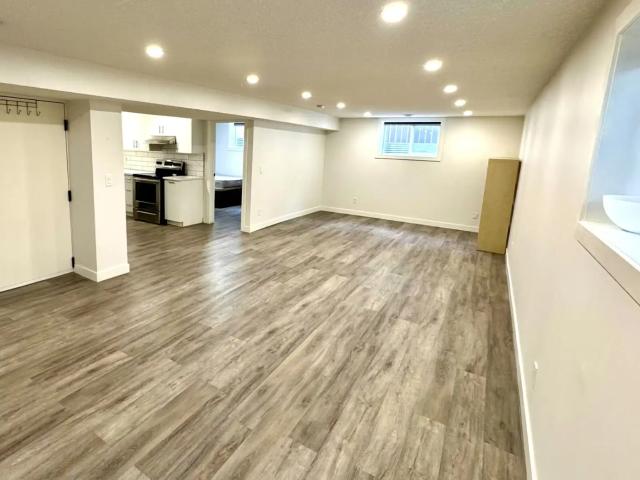 Huntington Hills 3 Bedroom Lower Suite | 1,100+ sq. ft. | $1,400/month