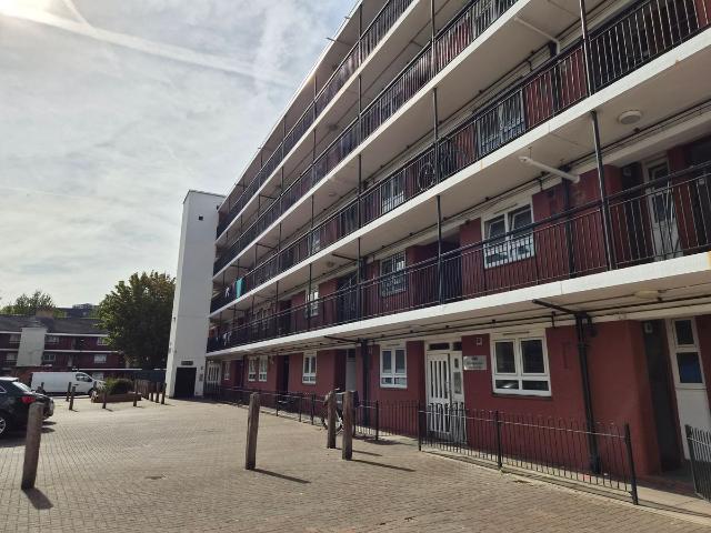 Hunton Street, London E1, 5 bed shared accommodation to rent, £750 pcm | PrimeLocation
