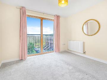 Huntley Crescent, Milton Keynes MK9, 2 bed flat to rent, £1,450 pcm | PrimeLocation