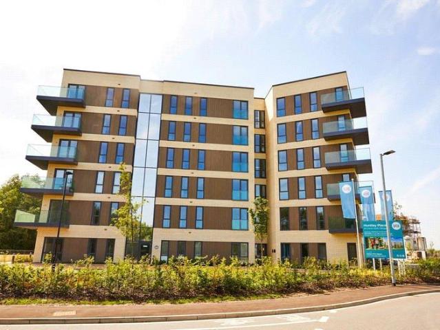 Huntley Place, 1 Flagstaff Road. 2 bed apartment to rent £1,480 pcm £342 pw