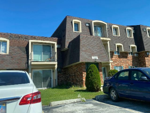 Huntleigh Ct Apt