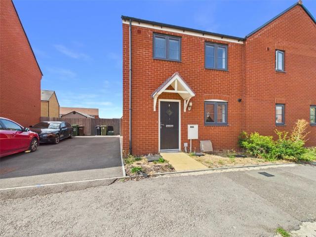 Hunts Grove Drive, Hardwicke. 3 bed semi detached house to rent £1,450 pcm £335 pw