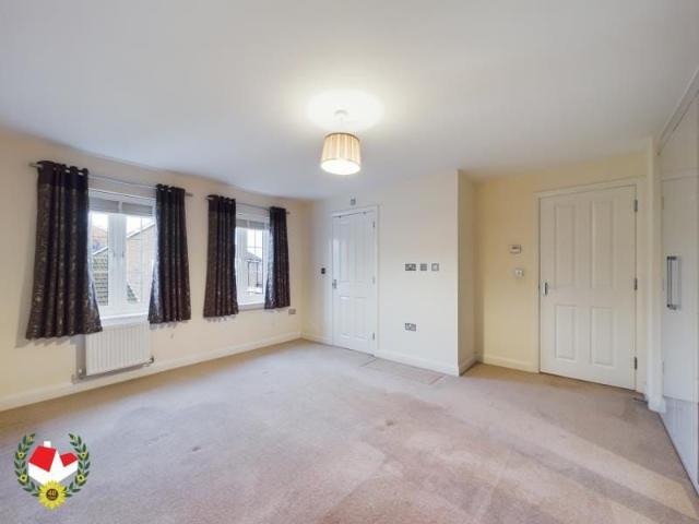 Hunts Grove Drive, Hardwicke