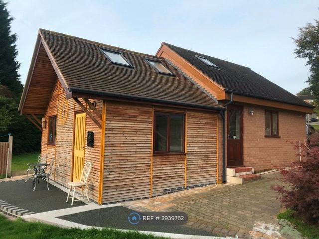Huntsmans Drive, Kinver, Stourbridge DY7, 2 bed detached house to rent, £1,100 pcm | PrimeLocation