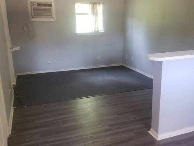 Huntsville TX 77320 96294129