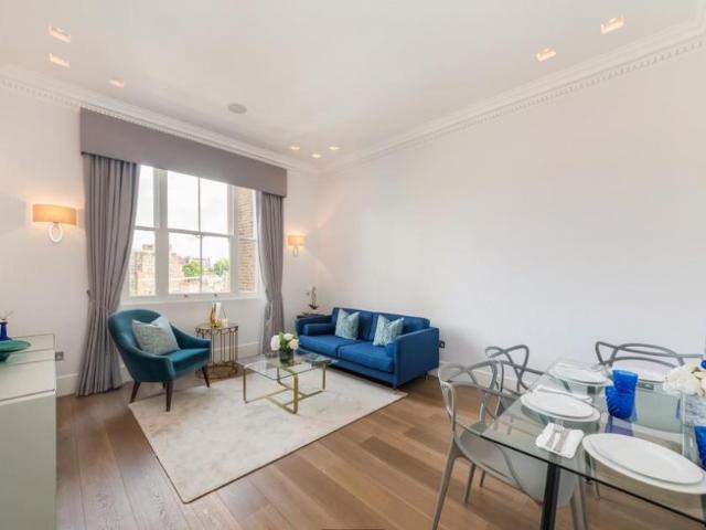 Huntsworth Mews North, London, NW1 6DB, United Kingdom | 2 bed apartment for rent #139264346 | Rentberry