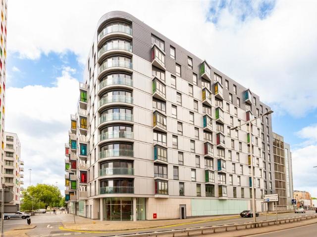 Hunsaker, Alfred Street, Reading, RG1 2 bed apartment to rent £1,800 pcm £415 pw