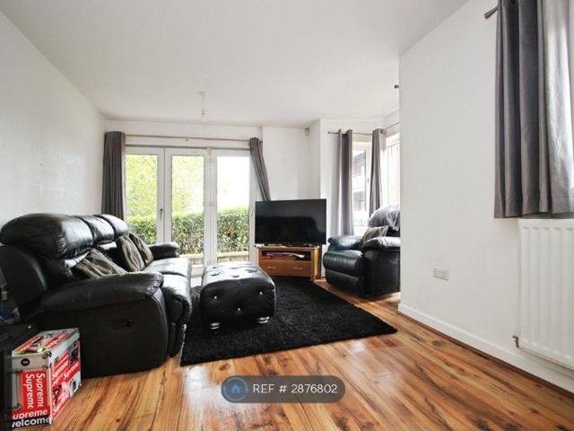 Hunslet, Leeds LS10, 2 bed flat to rent, £1,150 pcm | PrimeLocation