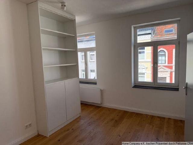 Hubertusviertel/City: Großzügige, komfortable 3,5 Zi. Maisonette Whng. in zentr. u. ruhiger Lage