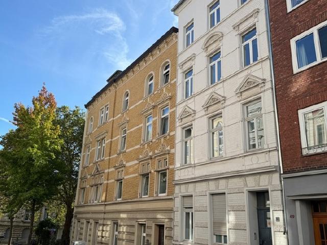 Hubertusviertel/City: Großzügige, komfortable 3,5 Zi. Maisonette Whng. in zentr. u. ruhiger Lage