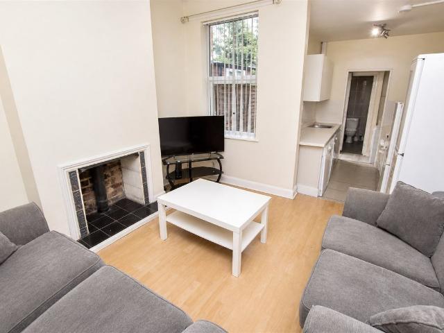 Hubert Road, Birmingham B29, 5 bed shared accommodation to rent, £529 pcm | PrimeLocation