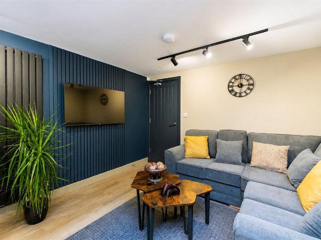 Hubert Road, Birmingham B29, 6 bed shared accommodation to rent, £780 pcm | PrimeLocation