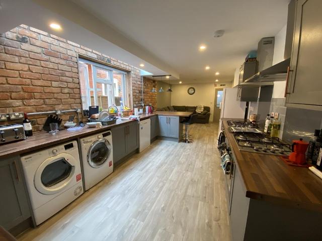 Hubert Road, Selly Oak B29 1 bed house to rent £652 pcm £150 pw