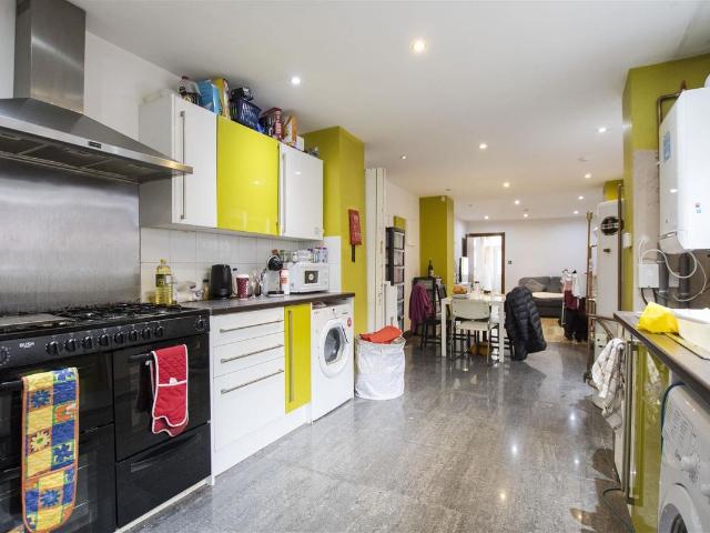 Hubert Road, Selly Oak, Birmingham, West Midlands B29, 7 bed shared accommodation to rent, £468 pcm | PrimeLocation