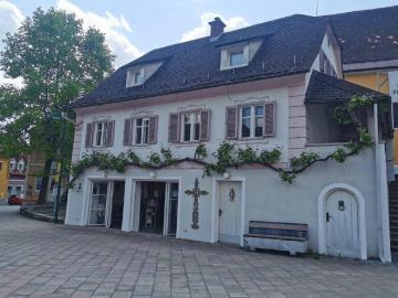 Hübsche Biedermeiervilla am Beginn der weststeirischen Weinstraße ideal für eine Pizzeria, Bäckerei, Café oder Bioladen!