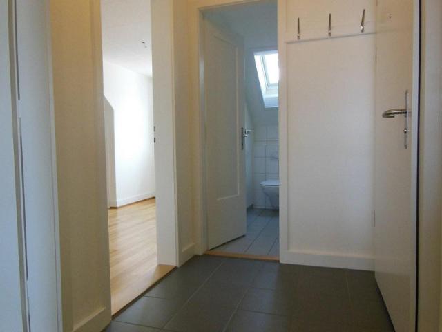 Hübsche Dach Wohnung an zentraler Lage in Bern