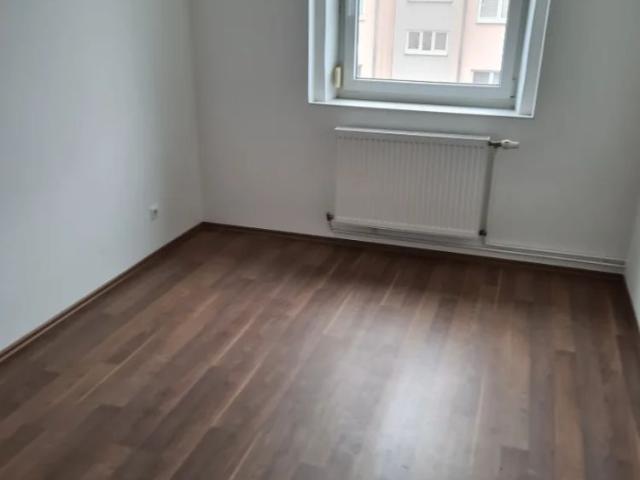 Hübsche helle 2 Zimmerwohnung mit Balkon