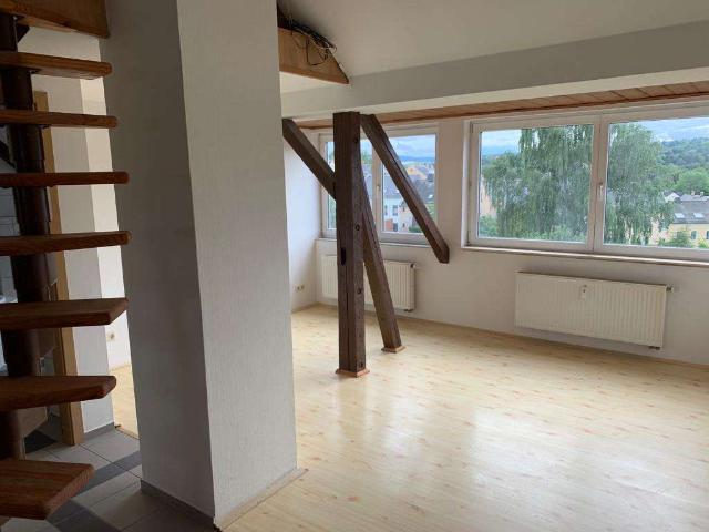Hübsche 2,5 Raumwohnung im Dachgeschoß