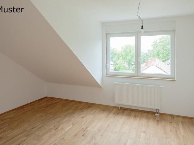 hübsche 2 Zimmer im DG mit Balkon ohne Aufzug