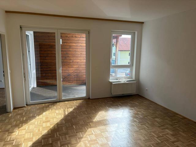 hübsche 2 Zimmer Wohnung