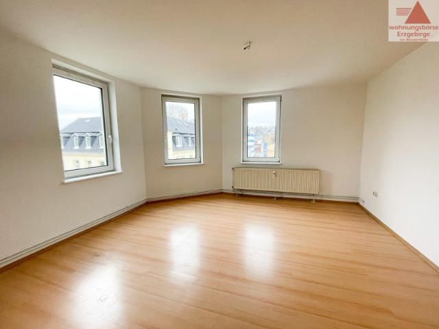 Hübsche 3 Raum Dachgeschoss Wohnung in ruhiger Lage von Aue!