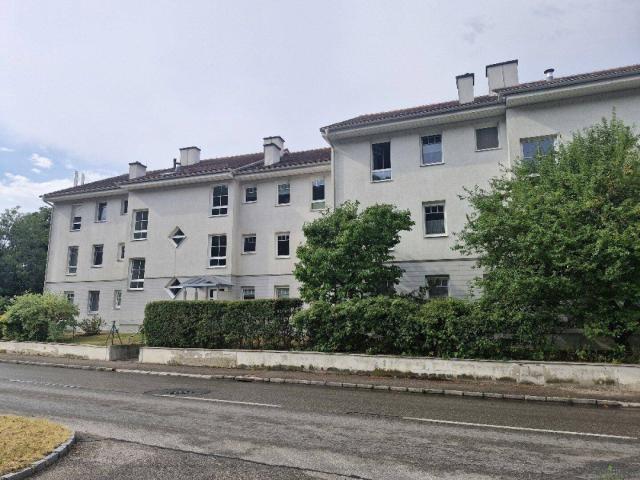 hübsche 3 Zimmer Wohnung